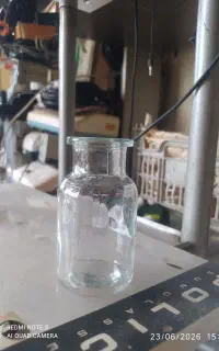 شیشه پودری ازمایشکاه