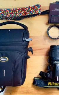 دوربین نیکون D3100