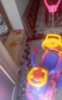 فروش وسایل کودک برای درمان خواهرم