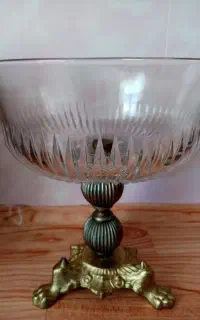 آجیل خوری قدیمی