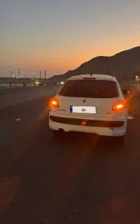 ۲۰۷ پانا ۱۴۰۱ رنگ سفید