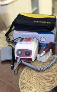 لوازم کاشت ناخن