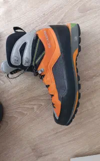 کفش اسکارپا