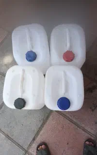 دبه ۲۰ لیتری زخیم محکم