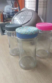 بانکه شیشه ای