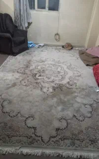 مقداری وسایل خونه باهم بفروش میرسد