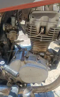 موتور سنددار مدل 82 مدارک کامل معاوضه میکنم