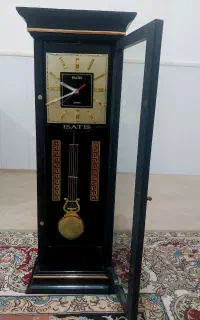 ساعت دیواری
