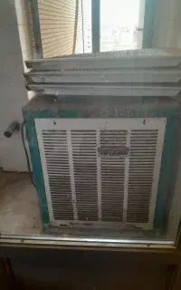 ۲ عدد کولر آبی ۶۰۰۰ دریچه بالا آپارتمانی سالم سالم