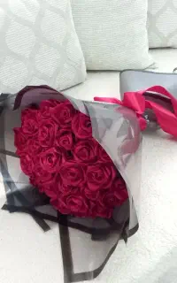 دسته گل جاودان و باکس گل