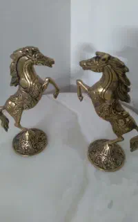 اسب برنز