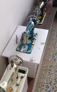 سه عدد چرخ خیاطی قدیمی