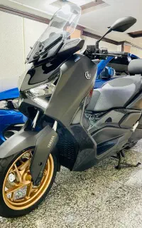 YAMAHA XMAX یاماها ایکس مکس