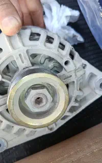 دینام تیوفایو ایساکوی سالم و رادیاتور دو لول پژو