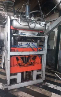 فنی کار متخصص دستگاه pp