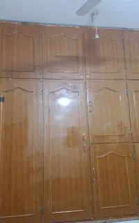 کمد دیواری بزرگ و جادار سالم و تمیز