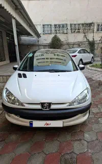 206 سقف شیشه