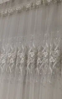 پرده سالم و در حد نو