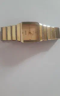 ساعت آناتوم طلایی