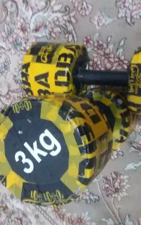 دمبل بتنی ۳ کیلو