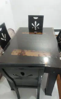 میزغذاخوری