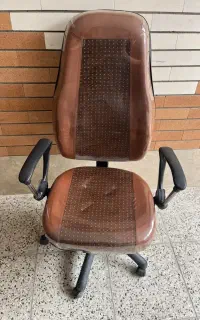 صندلی چرخ دار