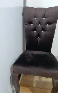 چهارعدد صندلی کارکرده در حدنو