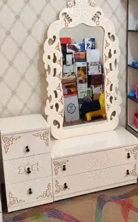 آینه کنسول و دو عدد پاتختی