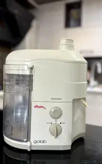 آبمیوه گیر