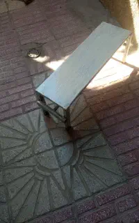 چهارپایه قدیمی وابربرای صندلی