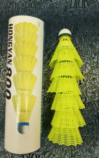 توپ بدمینتون