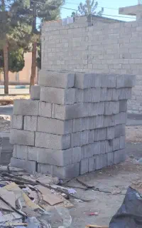 کارگر تخلیه بار گروه ۵الا۶نفره بار خالی میکنیم