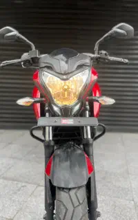 پالس ns200 مدل۹۴. «خوش رخ» درجه یک