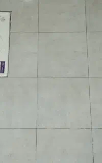 کارگر ماهر کاشی کاری