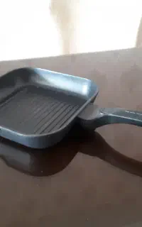 ماهی تابه دسته دا ضخیم
