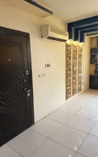واحد خدماتی شیک،۷۰متر، طبقه اول، بر اصلی خ ساری