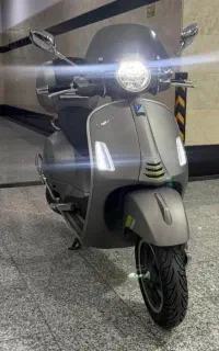 وسپا سوپر تک ۳۰۰gts با لوازم