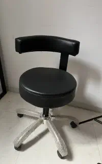 صندلی چرخدار