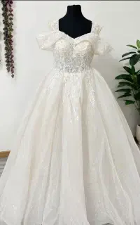 لباس عروس ۱۵۰۰