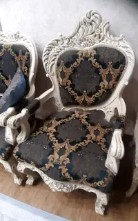 مبل سلطنتی