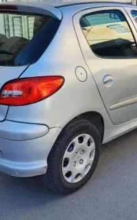 ۲۰۶ تیپ ۳ مدل ۸۳ فرانسه . بسیار سرحال