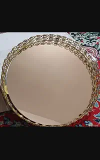 دو تا دیس چوبی و آینه ای نو نو با کارتن