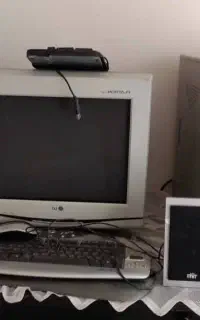 خریدار کیس و کامپیوتر و مانیتور