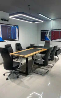 میز کنفرانس شیک