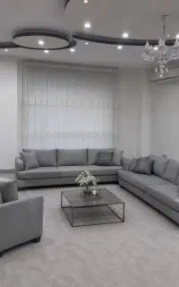 نیروی خدماتی نظافت و آشپزی منزل