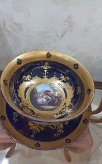 کاسه و بشقاب سرمه ای طلاکوب