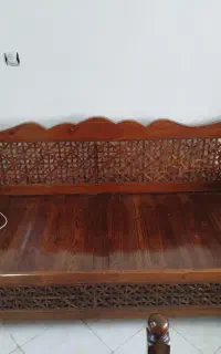 تخت سنتی