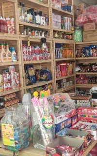 واگذاری مغازه با جناس وسایل پاخور دارد