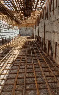 کارگر آلموتربندی