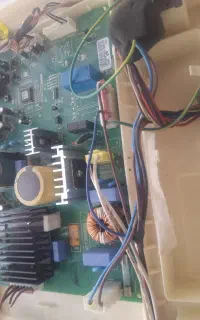 نیازمند شاگرد درتعمیرات لوازم خانگی. کوچه حافظ